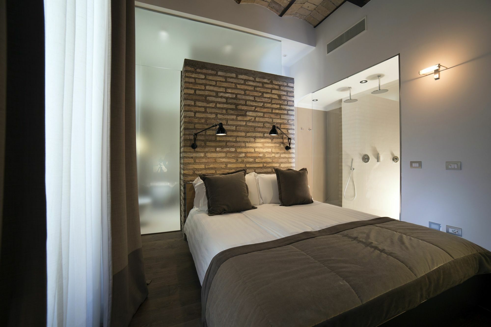 Atypical Rooms Roma Eksteriør bilde